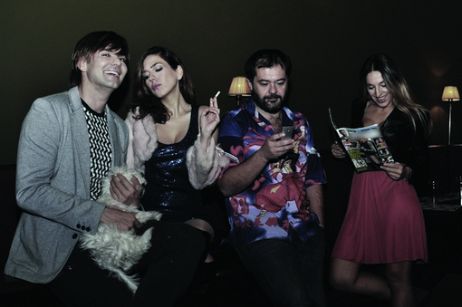 LUV του Thomas Sainsbury στο Nixon από τη θεατρική ομάδα Square Theatre Company-κερδίστε προσκλήσεις