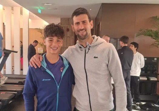 Ο Ραφαήλ Παγώνης συνάντησε τον Νόβακ Τζόκοβιτς