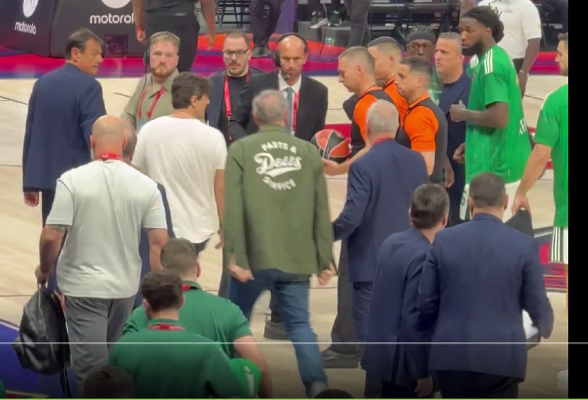 Final Four: Ένταση με Γιαννακόπουλο και διαιτητές στο ημίχρονο (vid)