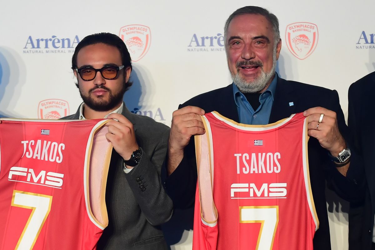 &Tau;&sigma;ά&kappa;&omicron;&sigmaf;: &Epsilon;&pi;&epsilon;&nu;&delta;ύ&sigma;&epsilon;&iota;&sigmaf; ά&nu;&omega; &tau;&omega;&nu; 7 &delta;&iota;&sigma;. &delta;&omicron;&lambda;&alpha;&rho;ί&omega;&nu; &sigma;&epsilon; &nu;έ&epsilon;&sigmaf; &tau;&epsilon;&chi;&nu;&omicron;&lambda;&omicron;&gamma;ί&epsilon;&sigmaf;