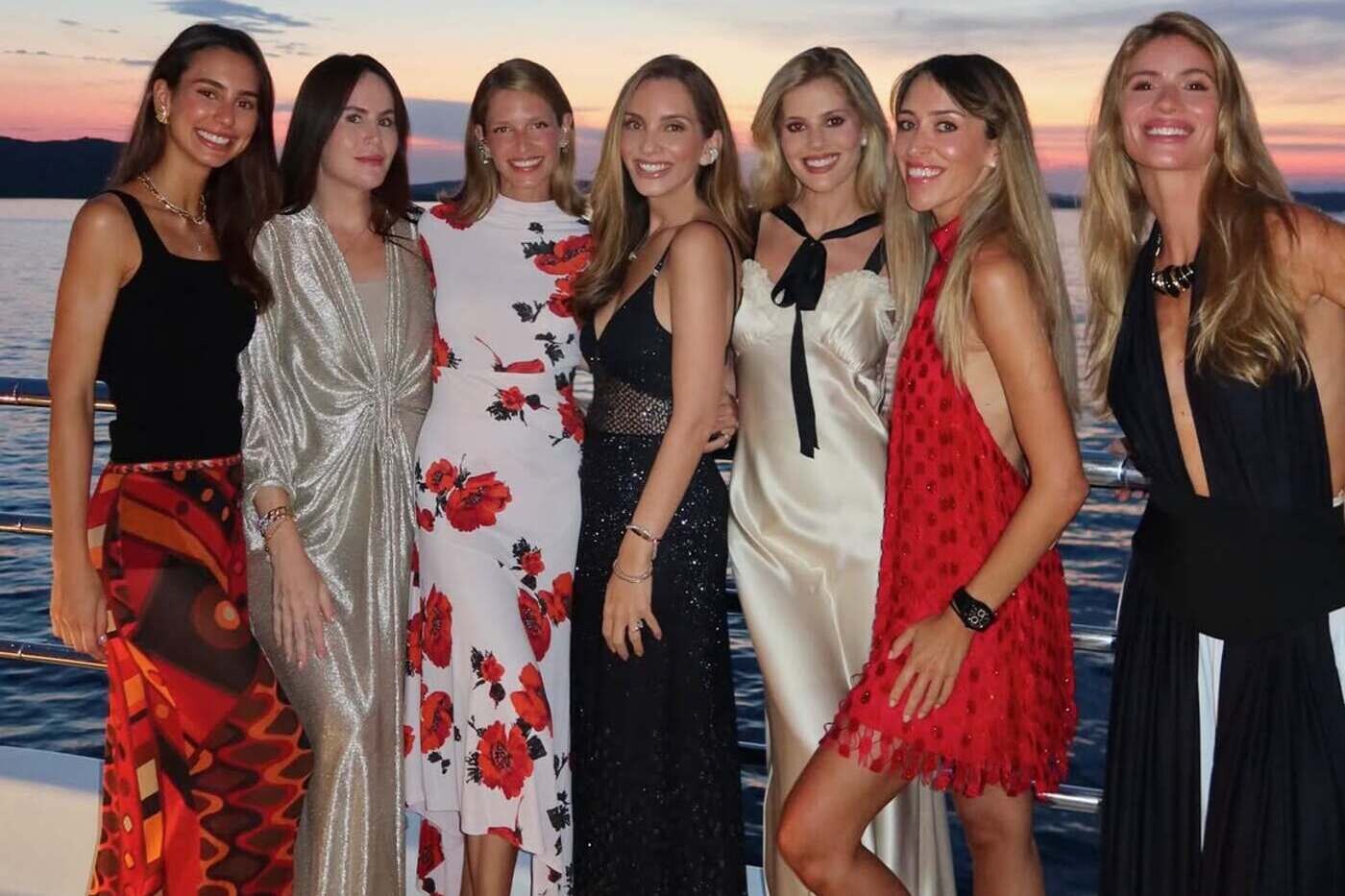 Summer wedding guest look: Οι στιλιστικές επιλογές για μια αξέχαστη εμφάνιση στον γάμο της κολλητής σου