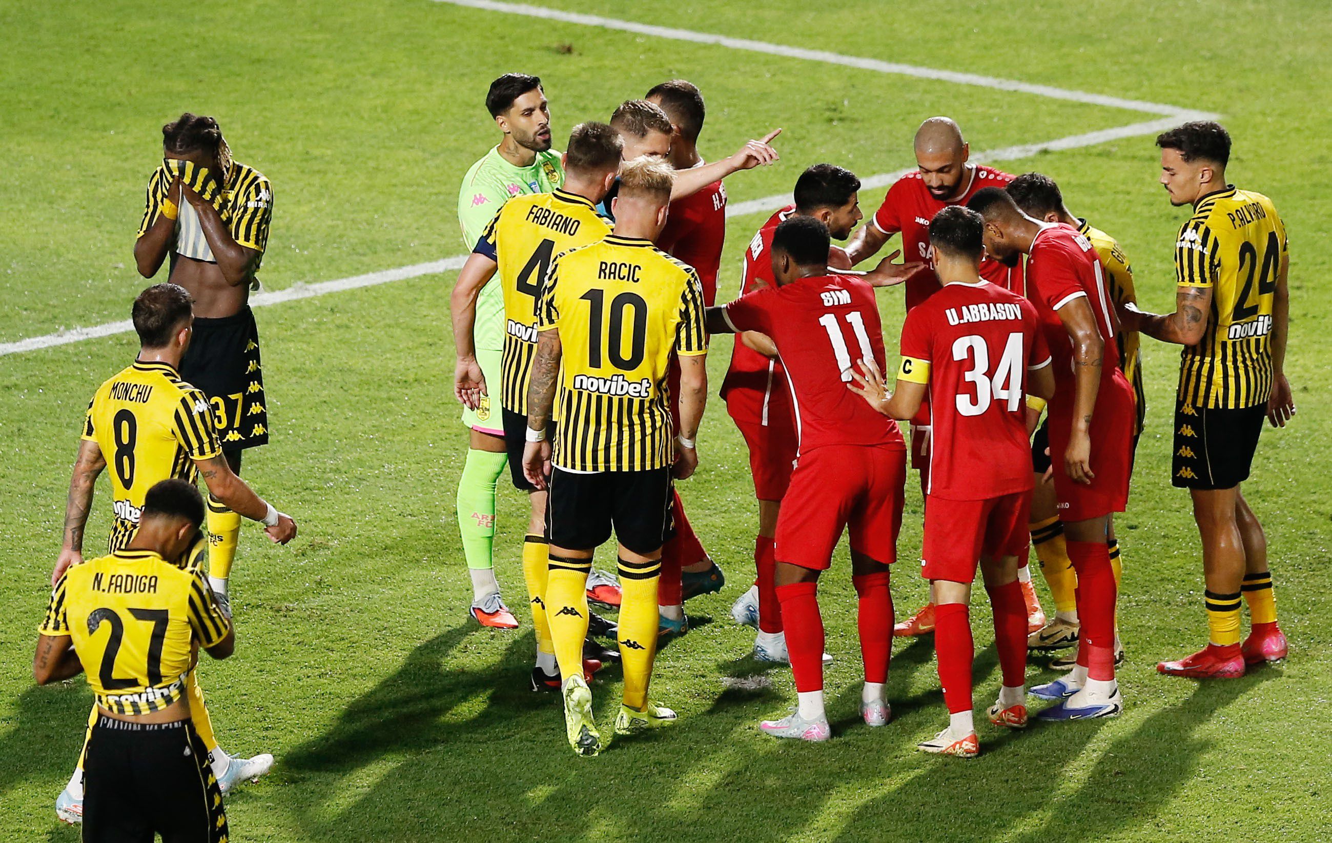 Επίσημη διαμαρτυρία του Άρη στην UEFA για τη διαιτησία με την Αράζ!