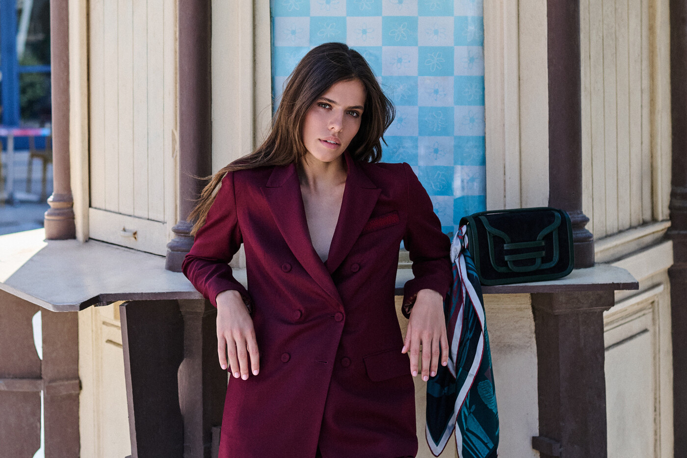 Η εμβληματική Alpha Bag του Pierre Hardy αποκτά ελληνική ταυτότητα με την υπογραφή Zeus+Δione