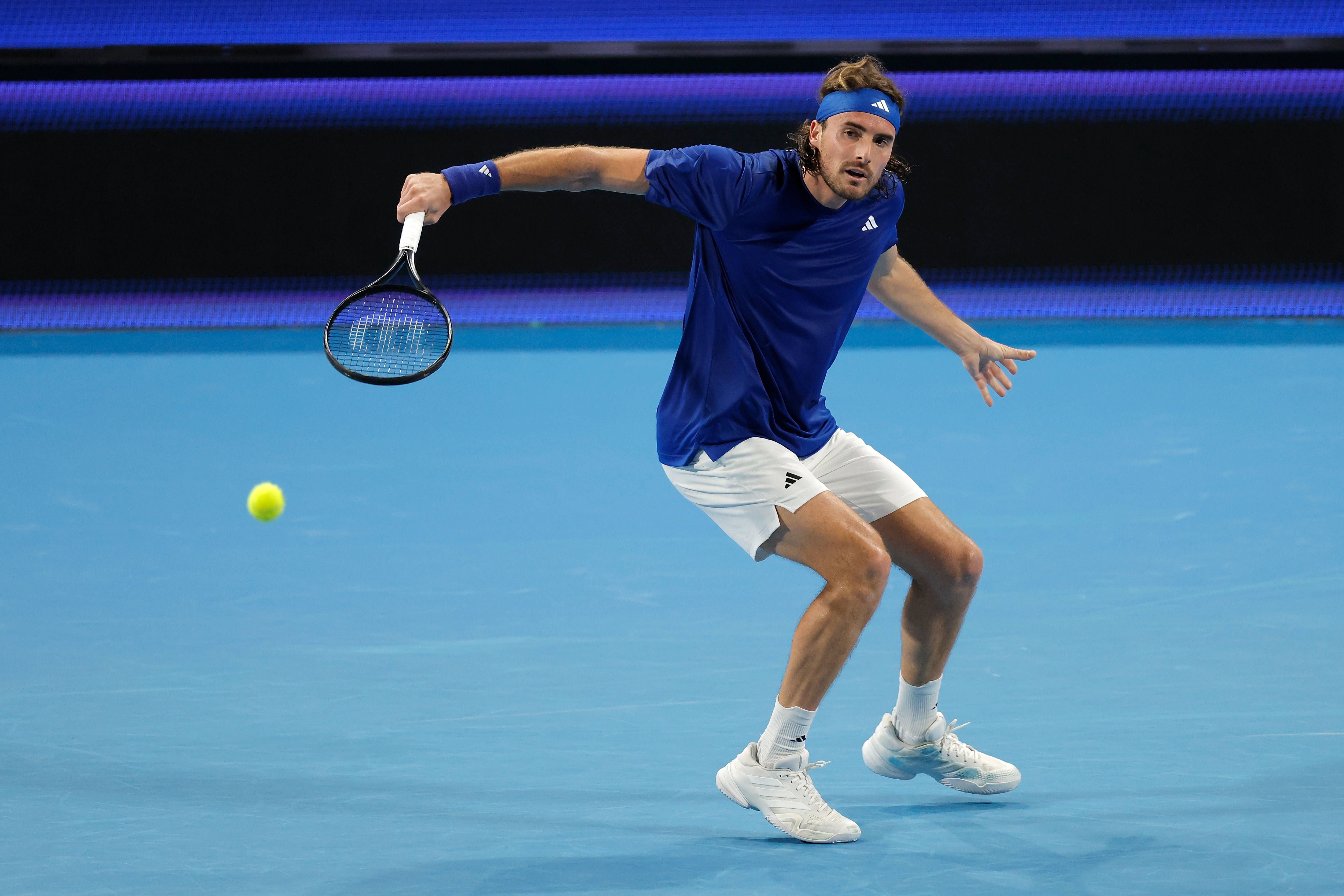 &Omicron; &Tau;&sigma;&iota;&tau;&sigma;&iota;&pi;ά&sigmaf; &kappa;&rho;ά&tau;&eta;&sigma;&epsilon; &laquo;&zeta;&omega;&nu;&tau;&alpha;&nu;ή&raquo; &tau;&eta;&nu; &Epsilon;&lambda;&lambda;ά&delta;&alpha; &sigma;&tau;&omicron; United Cup