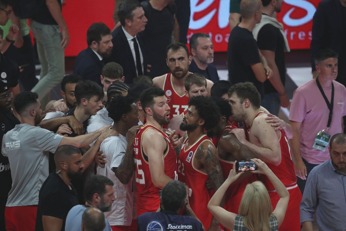 Σοβαρές καταγγελίες από τον Ολυμπιακό: «Κλίμα ζούγκλας στο ΟΑΚΑ - Ακόμα και ο Εισαγγελέας φοβήθηκε»