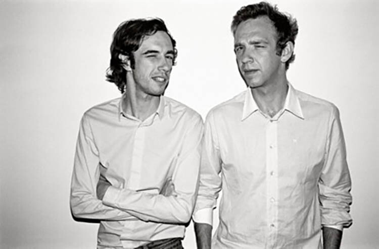 2manydjs1