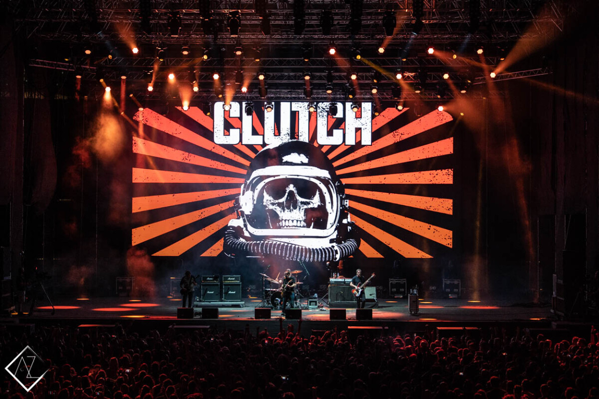 clutch-21