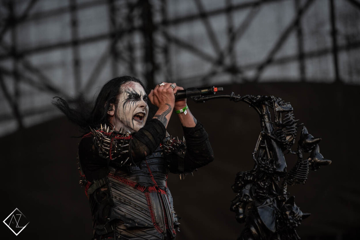 cradleoffilth-2