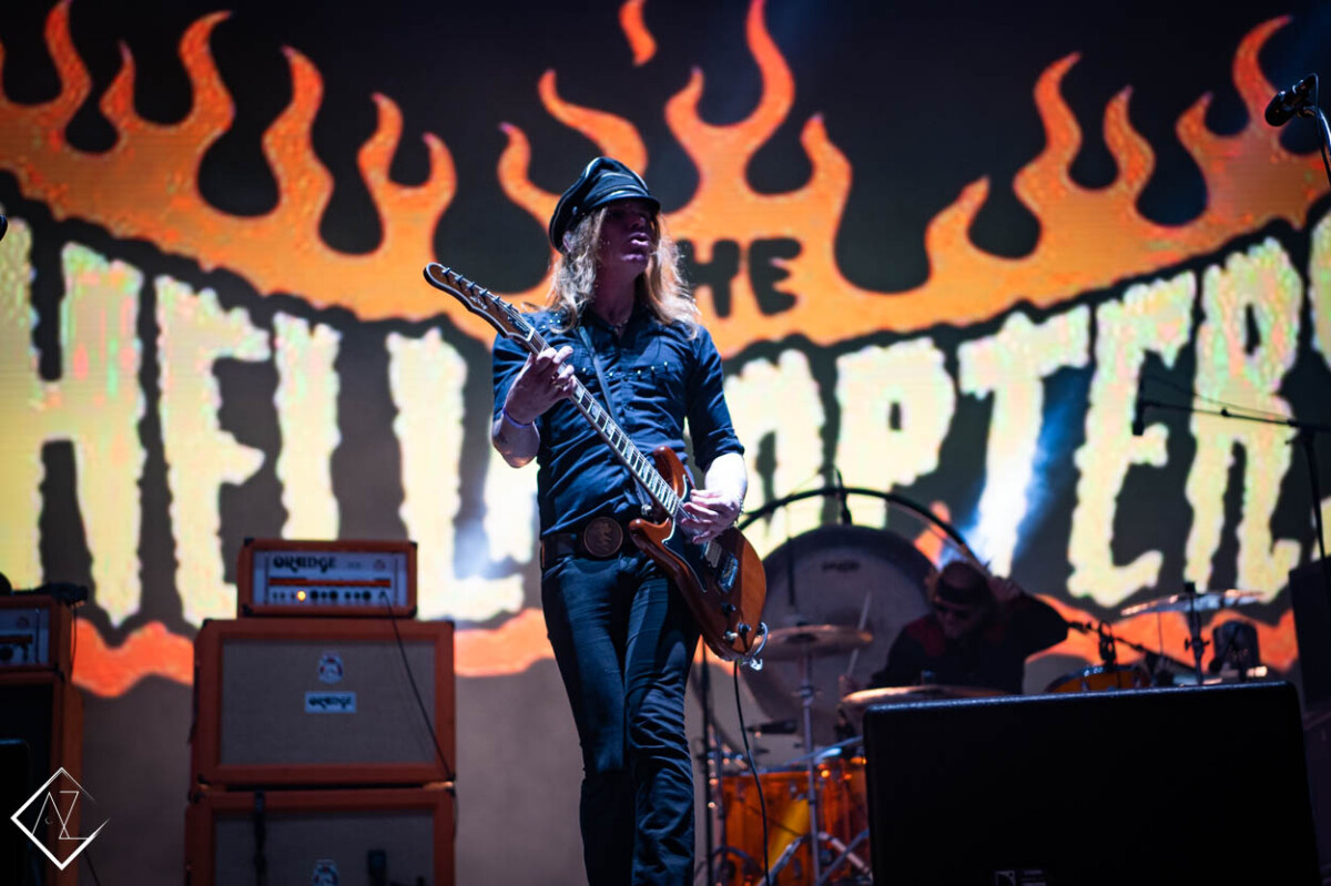 thehellacopters-4