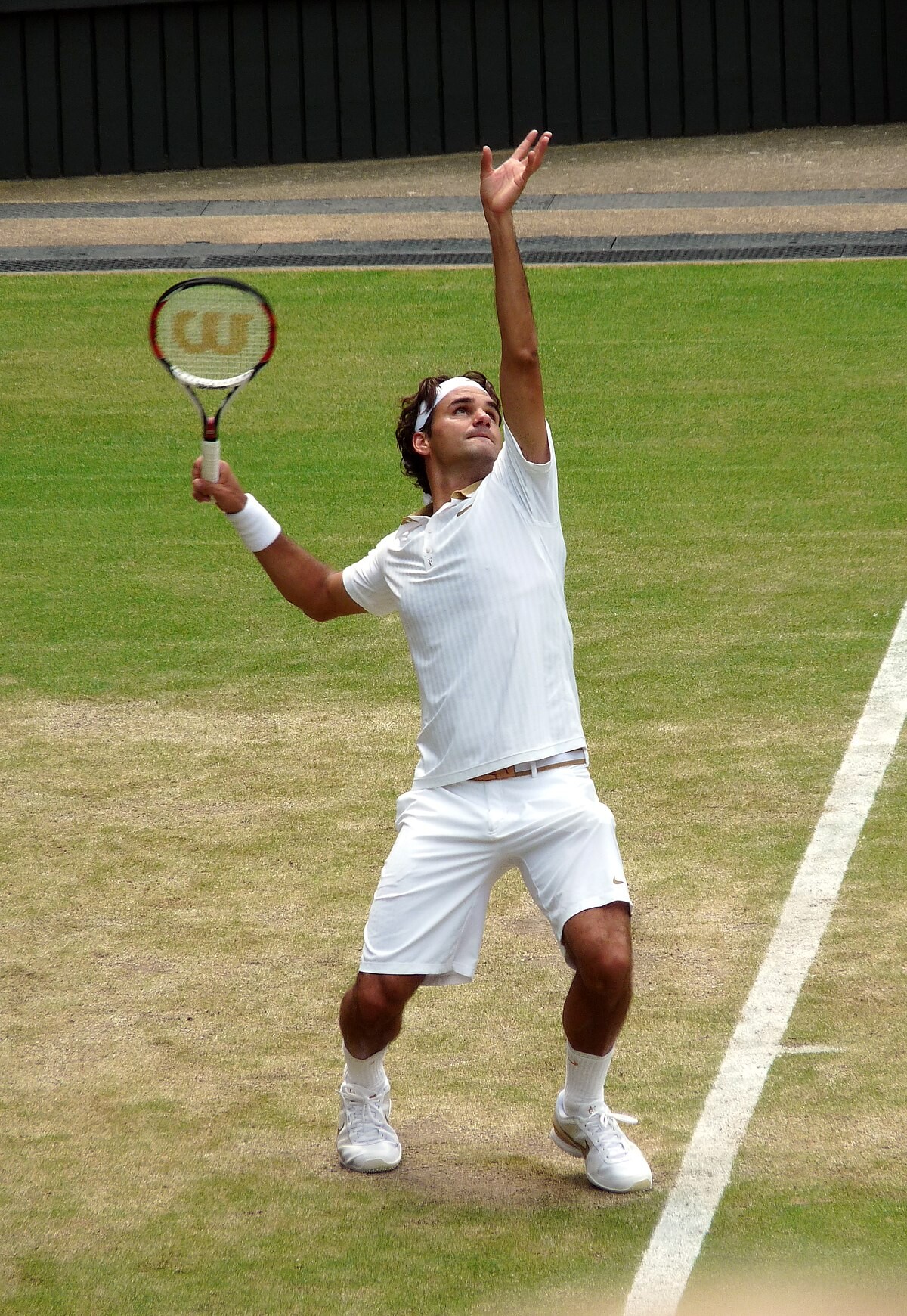 roger_federer_26_june_2009_wimbledon_2