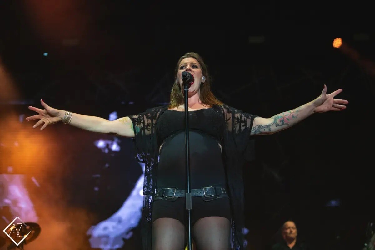 floor-jansen-0001