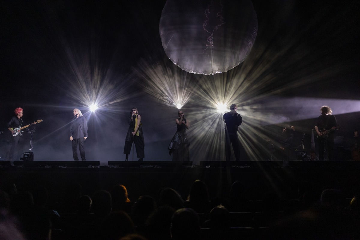 Coti K: «Όταν καλούμαι να γράψω μουσική για μία παράσταση η μία ταινία, είναι σαν να πρέπει να λύσω ένα παζλ» 