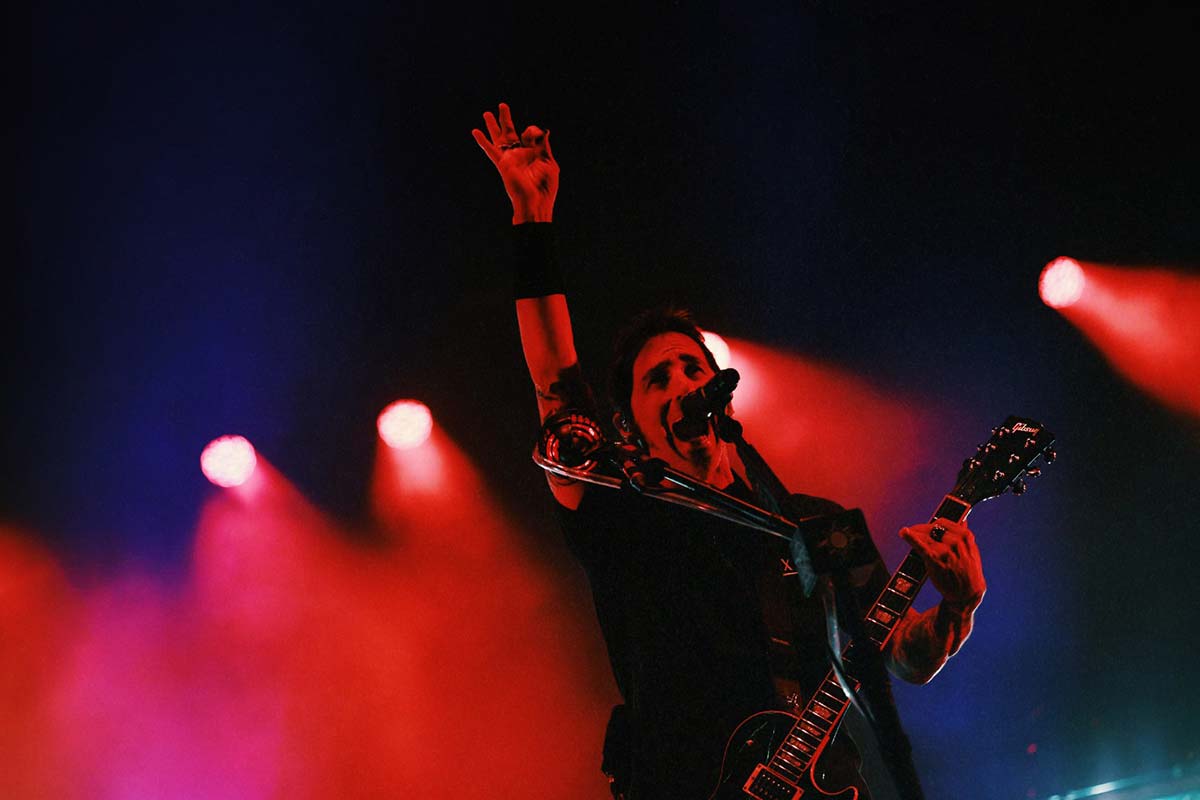 Godsmack & SiXforNine στο Θέατρο Λυκαβηττού
