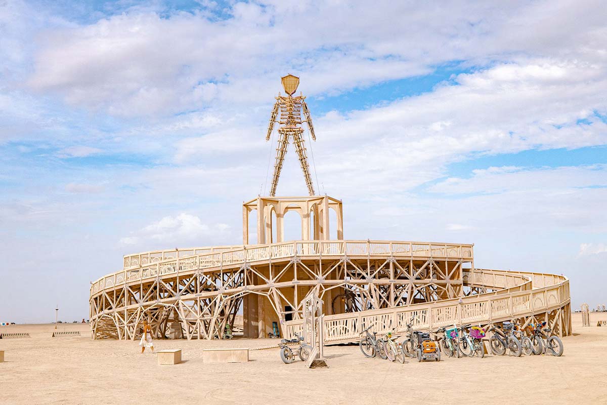 Δύο νεκροί στο Burning Man 2026