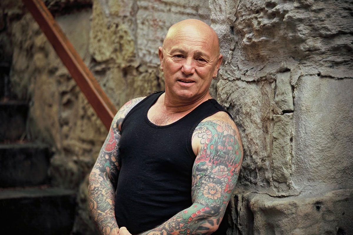 Πέθανε ο Gary "Angry" Anderson, η εμβληματική φωνή των Rose Tattoo