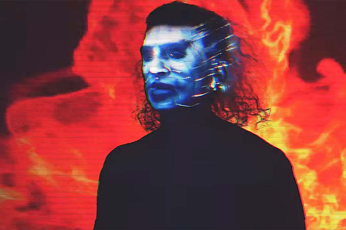 H Peaches σκοτεινιάζει το εμβληματικό "F#ck The Pain Away" για το "Hellraiser: Revival"