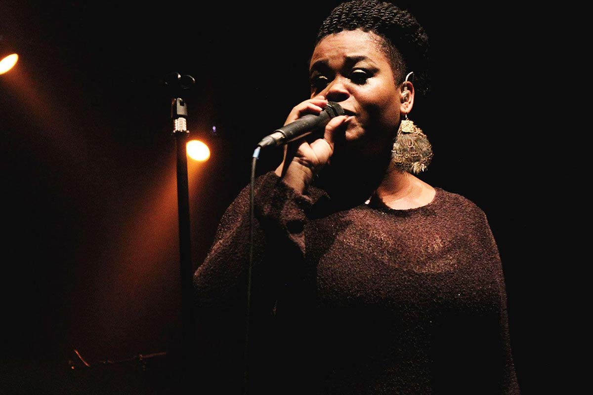 Jill Scott