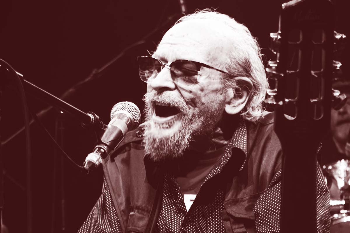 Ο Μήτσος Πουλικάκος και οι «Γεια σου Τάκη» στο Κύτταρο τον Γενάρη