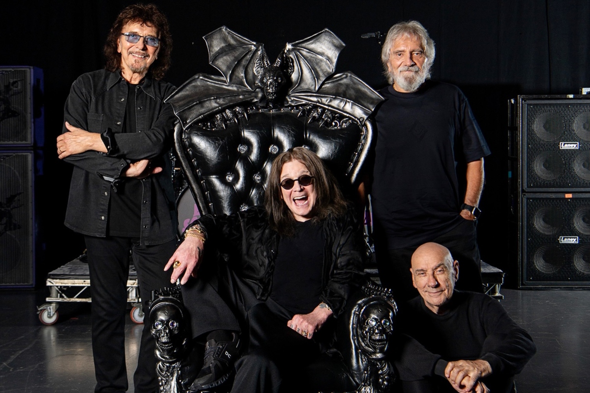 Black Sabbath: Το πρώτο επίσημο λεύκωμά τους είναι διαθέσιμο για pre-order