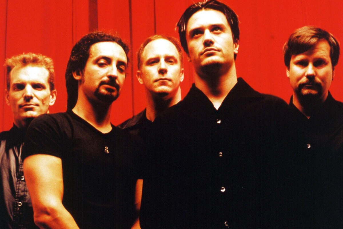 Faith No More: Ο μπασίστας τους μόλις επιβεβαίωσε την επιστροφή τους το 2027