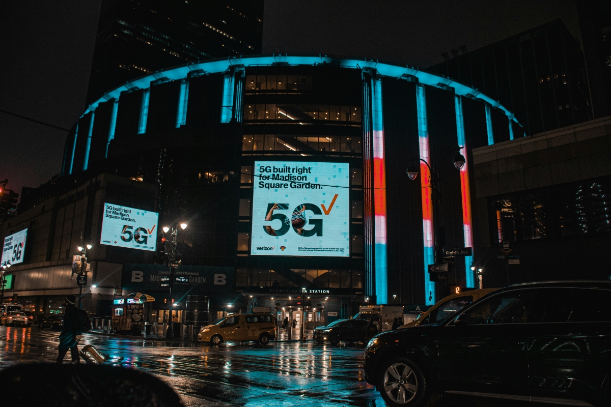 Το Madison Square Garden έχει λίστα με celebrities για το ποιος είναι “gay” και ποιος “high risk”
