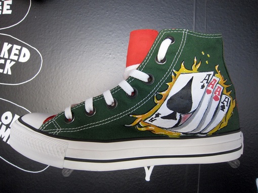 CREATE_YOUR_OWN_CONVERSE_7