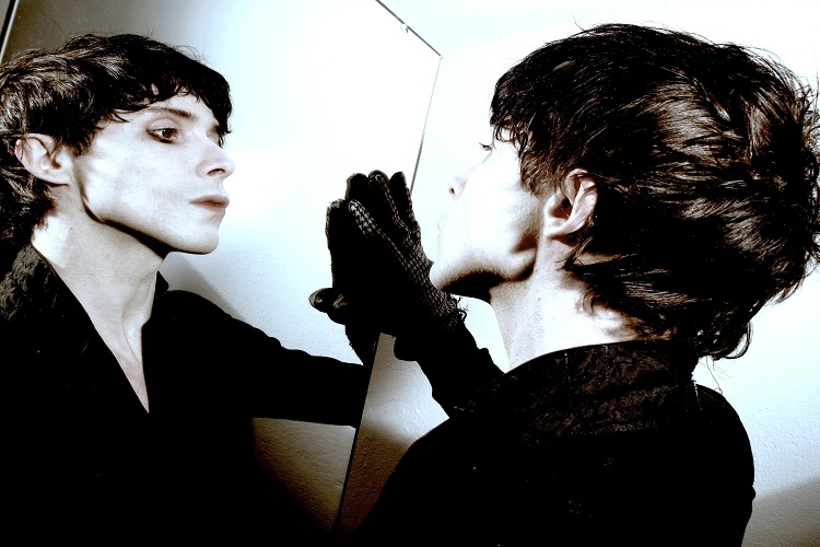 Iamx_4.jpg