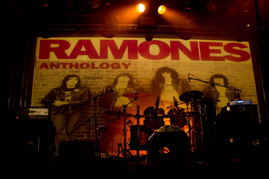 Ramonesnight_2