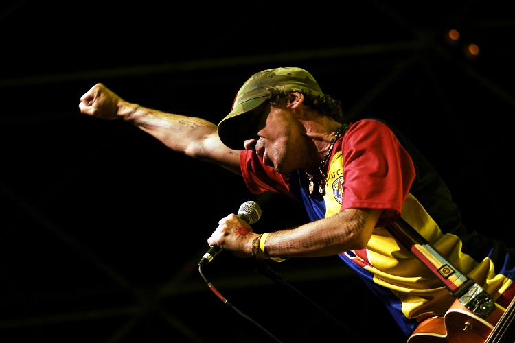 Manuchao15_5.jpg