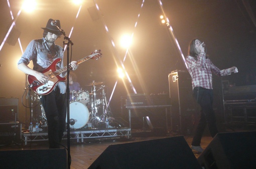 Kasabian_live_ejekt