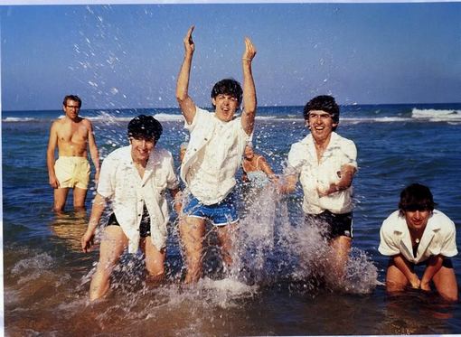 originalbeatleswimm