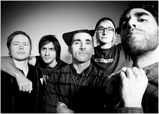 AtlasLosingGrip2011_1