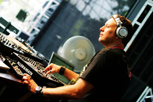 3 Years Evolution Anniversary: UMEK & Uto Karem