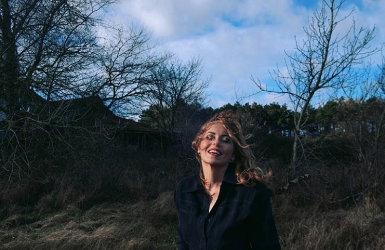 Anneke Van Giersbergen