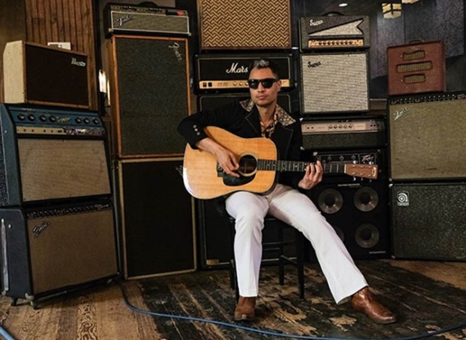 José James