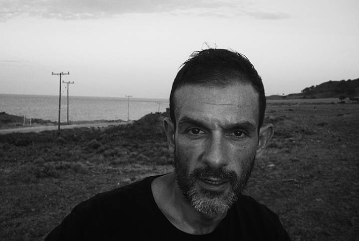 ΑΕΟΝ, Δεσπ. Τρίχρωμη, The Boy, Larry Gus