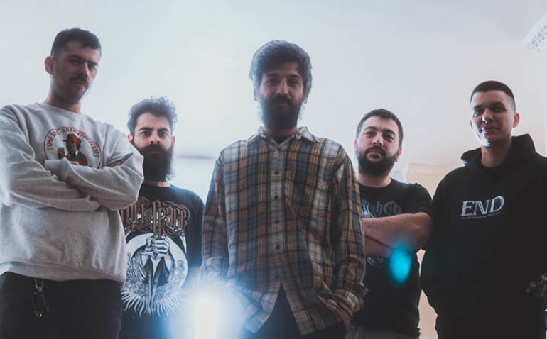 Mass Culture,Insect Radio, Start The Monkey