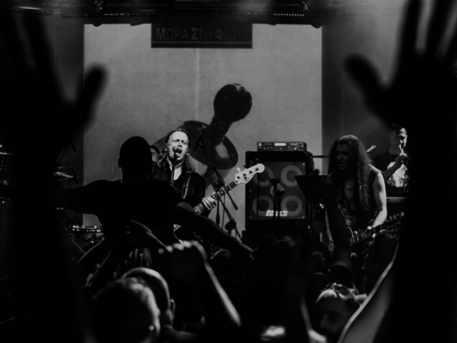 Μωρά Στη Φωτιά