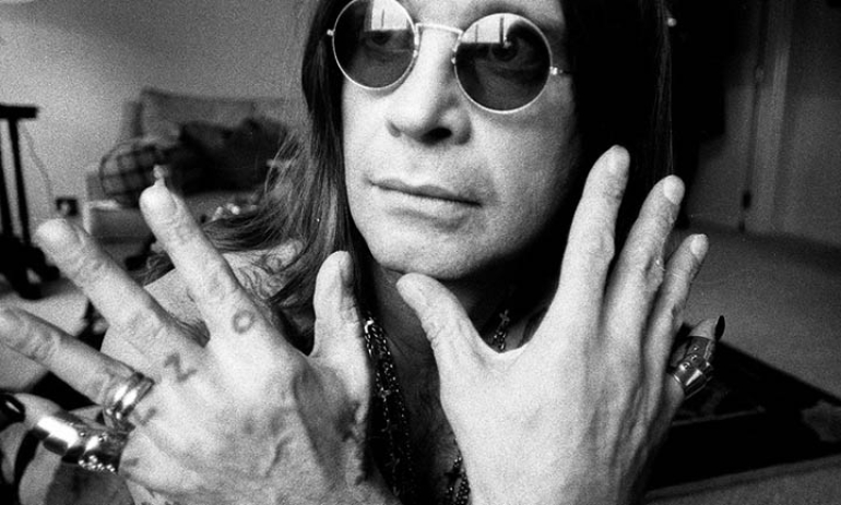 Greek Scene Signs For Ozzy