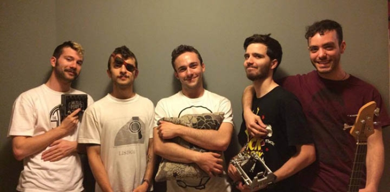 Qualia, Chlorini, Mai Musicverse, TxT Me Never, Οξύμωρα