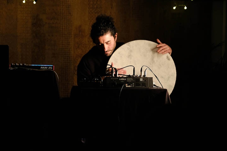 SaladeFriday in Athens: Akram Hajj, Joy Moughanni, Βανέσσα Κουρτέση, lookmaitmoves